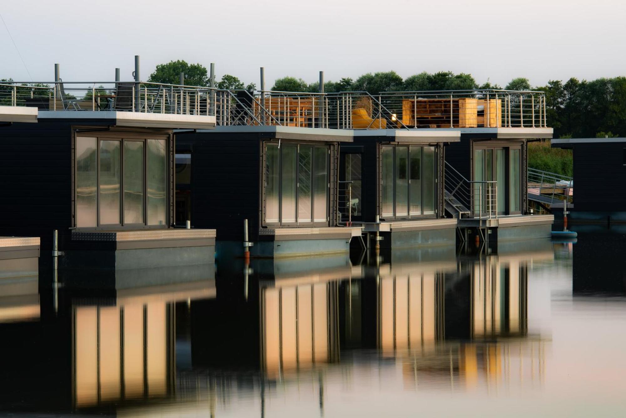 Hausboot Wangermeer Nordsonne11 쉴리그 외부 사진